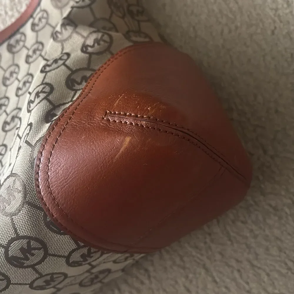 Michael Kors Millbrook Hobo Camel/Luggage Shoulder Bag Brown Tan MK Logo Y2K